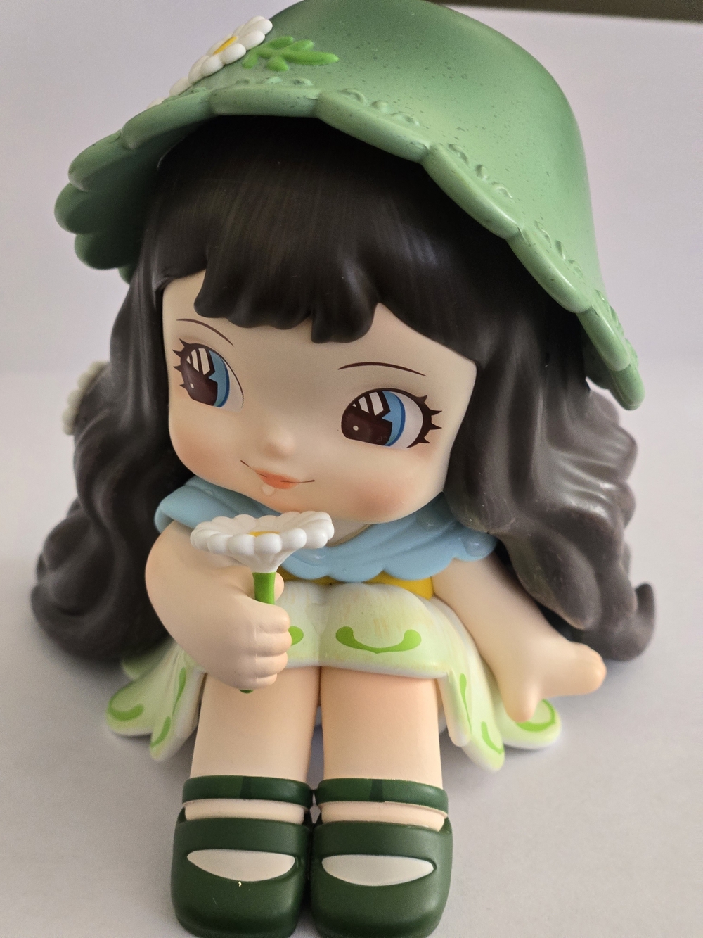 Rolife Forest Childreb Daisy Figure Confirmed Blind Box Toy Collectible -No Box